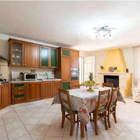 Villa Oasi Della Pace Based In Partinico