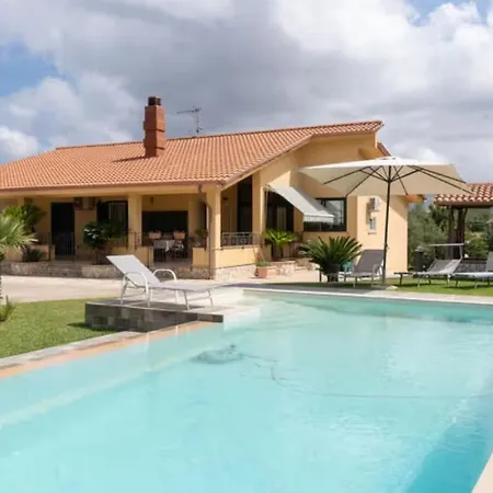 Villa Oasi Della Pace Based In